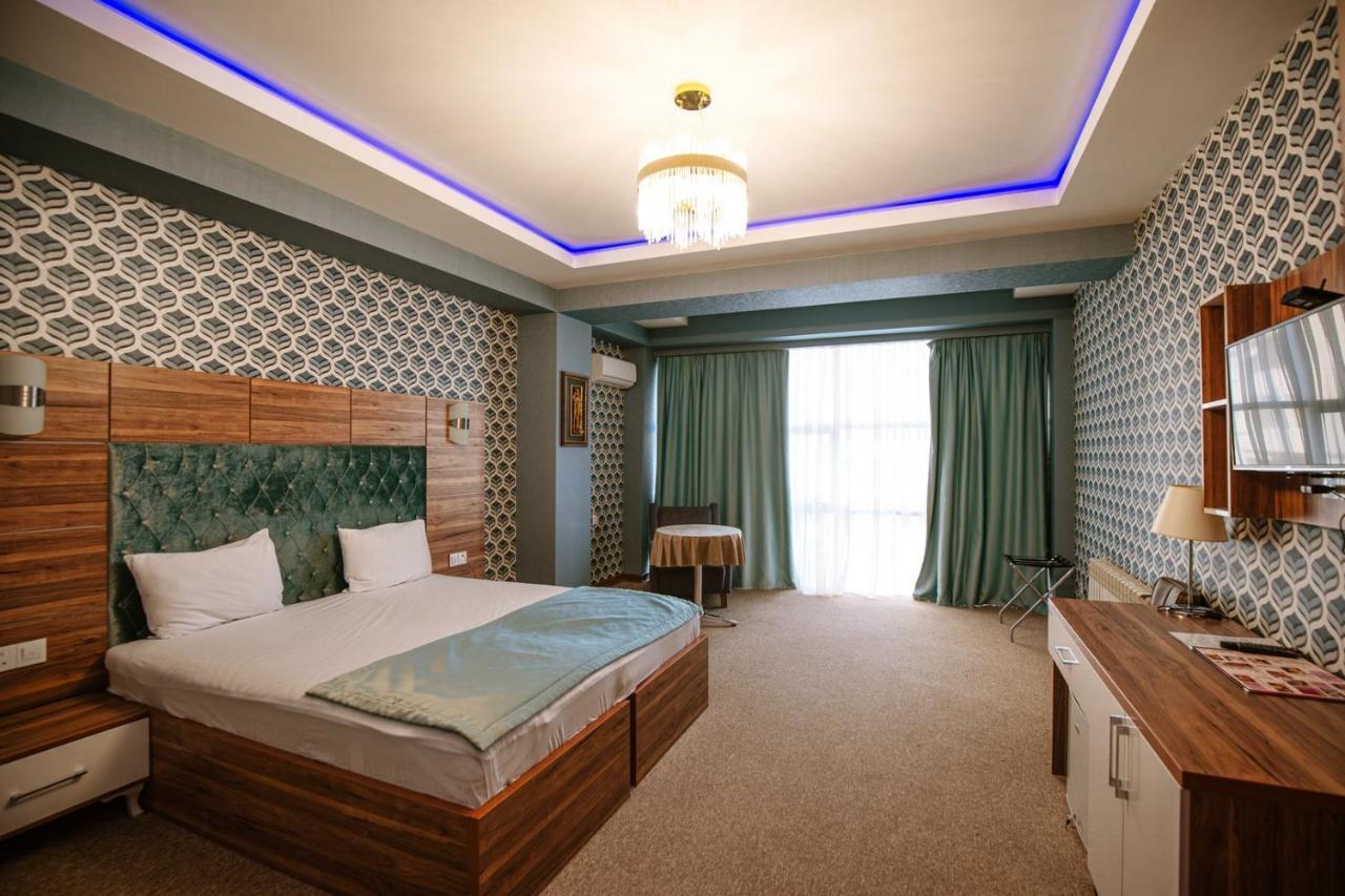 Royal Sapphire Boutique Apartment Baku Exterior foto